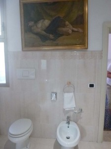hotel_toilet