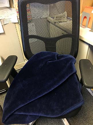 How to stay warm at work in the winter